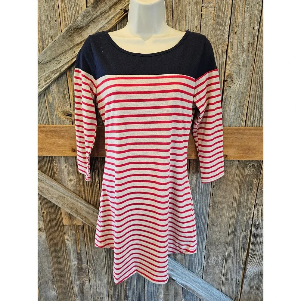 NWOT Umgee size small patriotic red white blue tunic top 3/4 sleeve ^